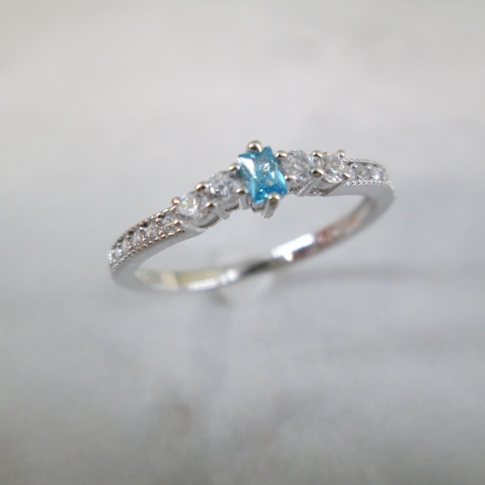 Dainty AQUAMARINE 925 Sterling Silver Ring>March Birthstone, Minimalist, Promise